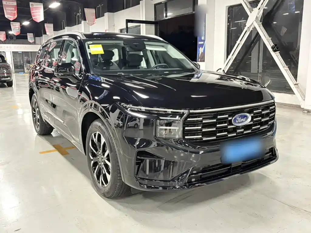 Ford Edge — фото 22