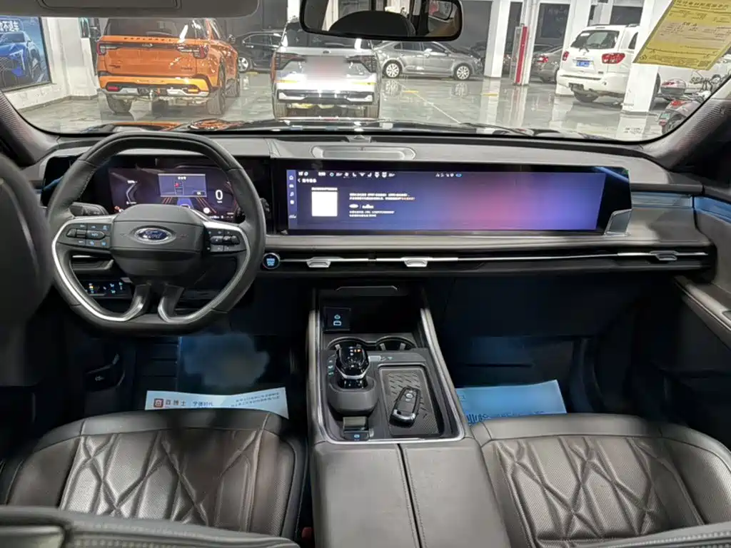 Ford Edge — фото 4