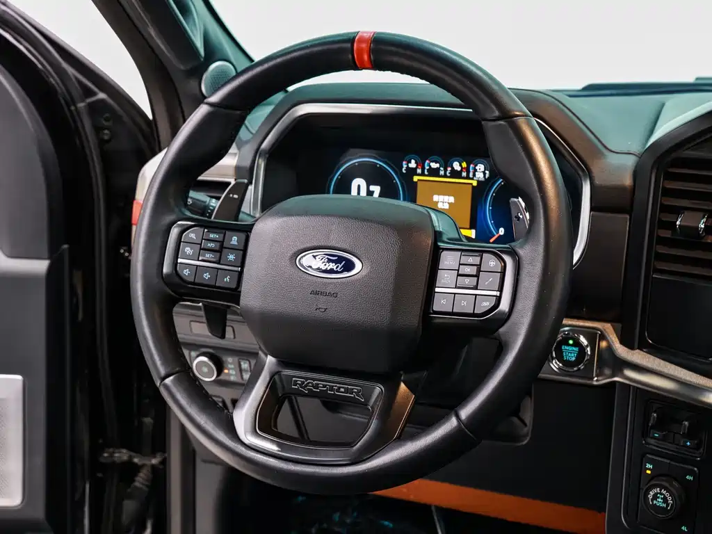 Ford F-150 Raptor — фото 18