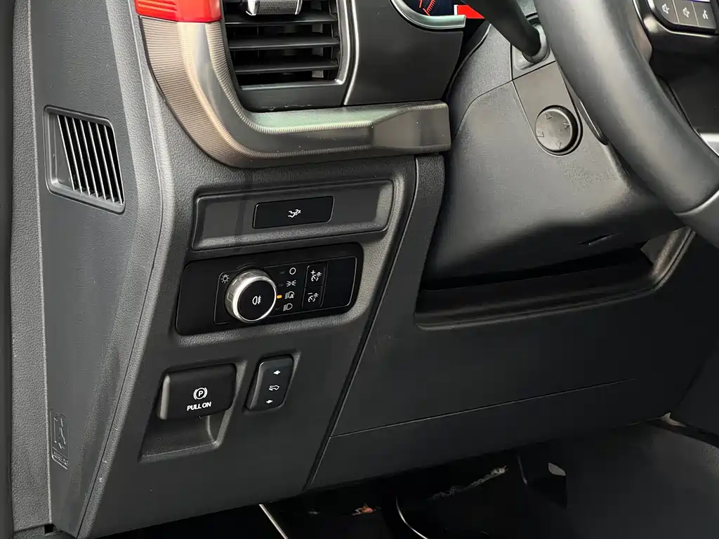 Ford F-150 Raptor — фото 23