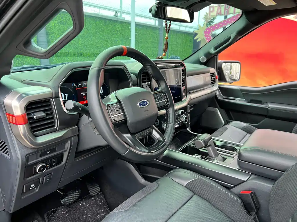 Ford F-150 Raptor — фото 9