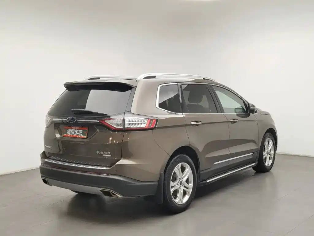Ford Edge — фото 2
