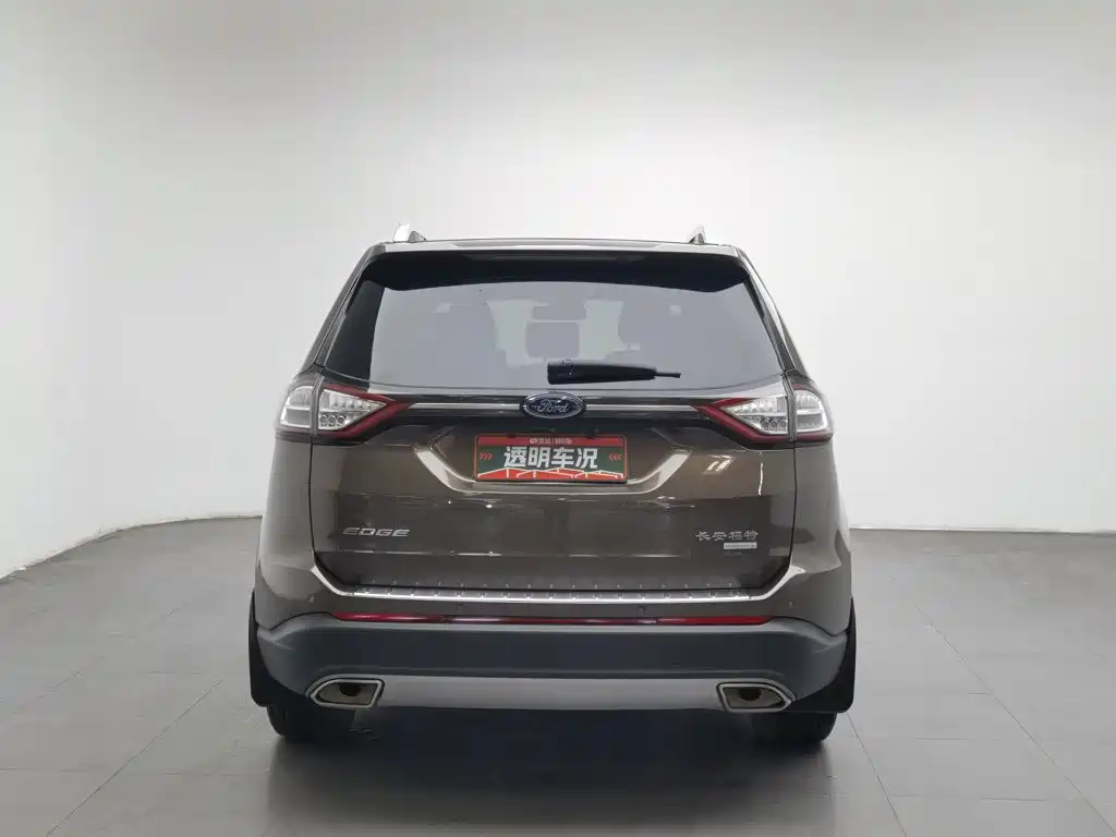 Ford Edge — фото 4