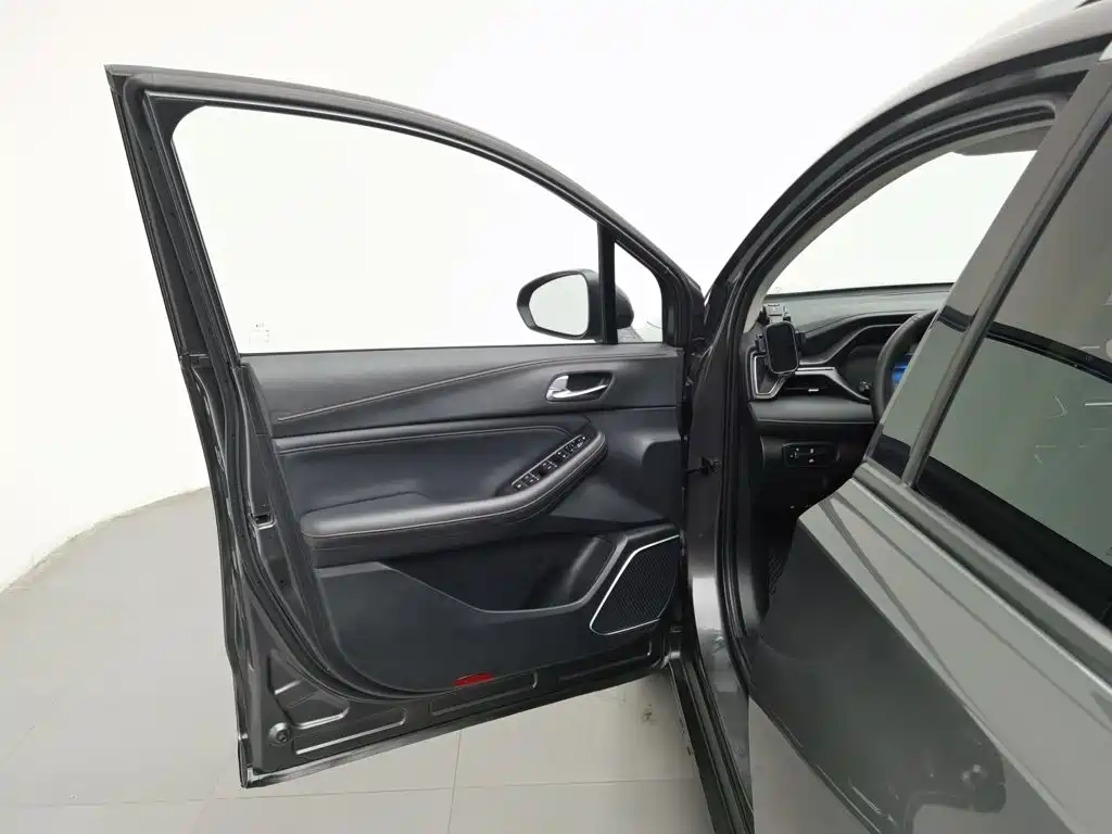 GAC Motor Trumpchi GS4 — фото 8