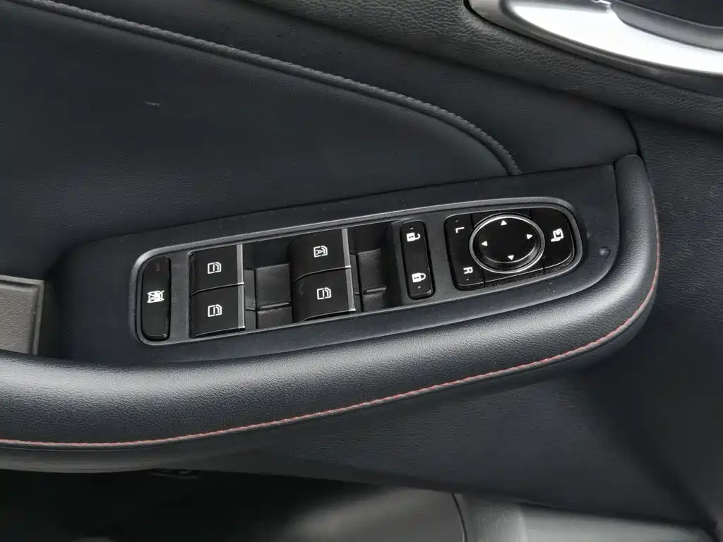 GAC Motor Trumpchi GS4 — фото 9