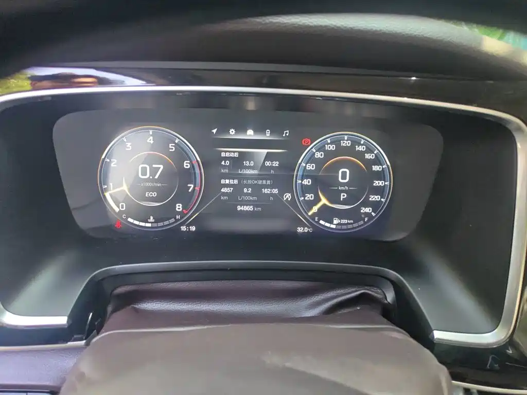 GAC Motor Trumpchi M8 — фото 13