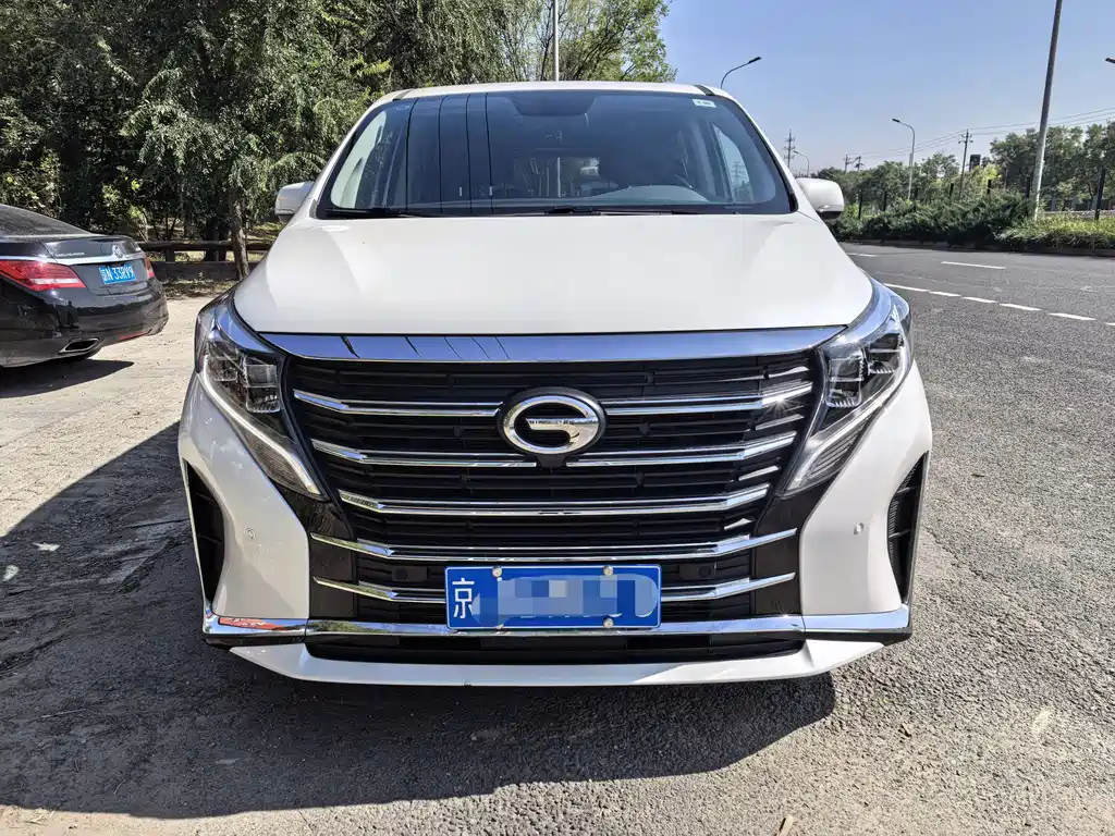 GAC Motor Trumpchi M8 — фото 2
