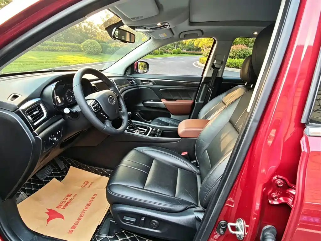 GAC Motor Trumpchi GS7 — фото 5