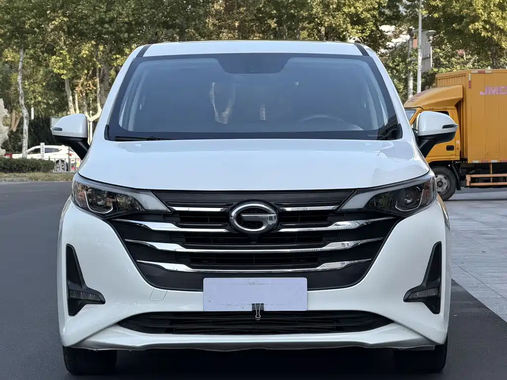 GAC Motor Trumpchi M6 — фото 2