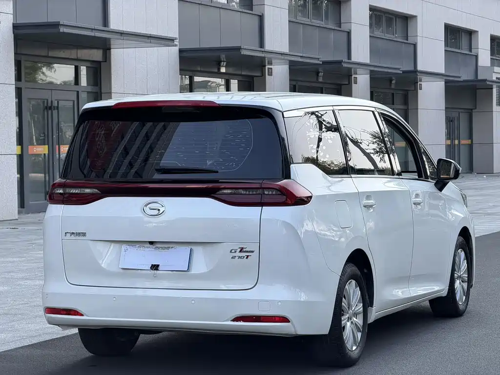 GAC Motor Trumpchi M6 — фото 6
