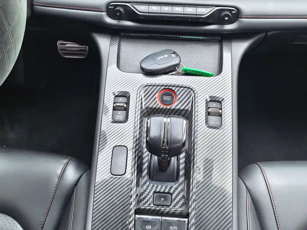 GAC Motor Shadow Leopard — фото 8