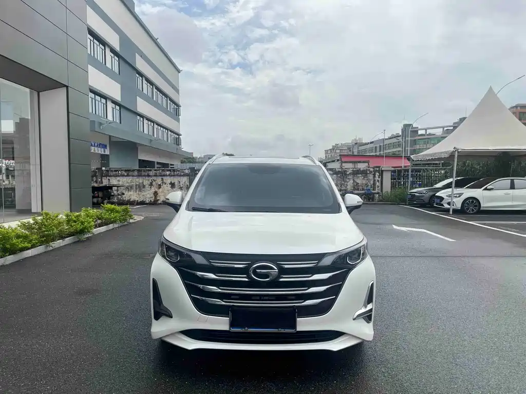 GAC Motor Trumpchi M6 — фото 2