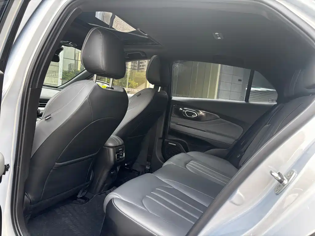 GAC Motor Shadow Leopard — фото 5