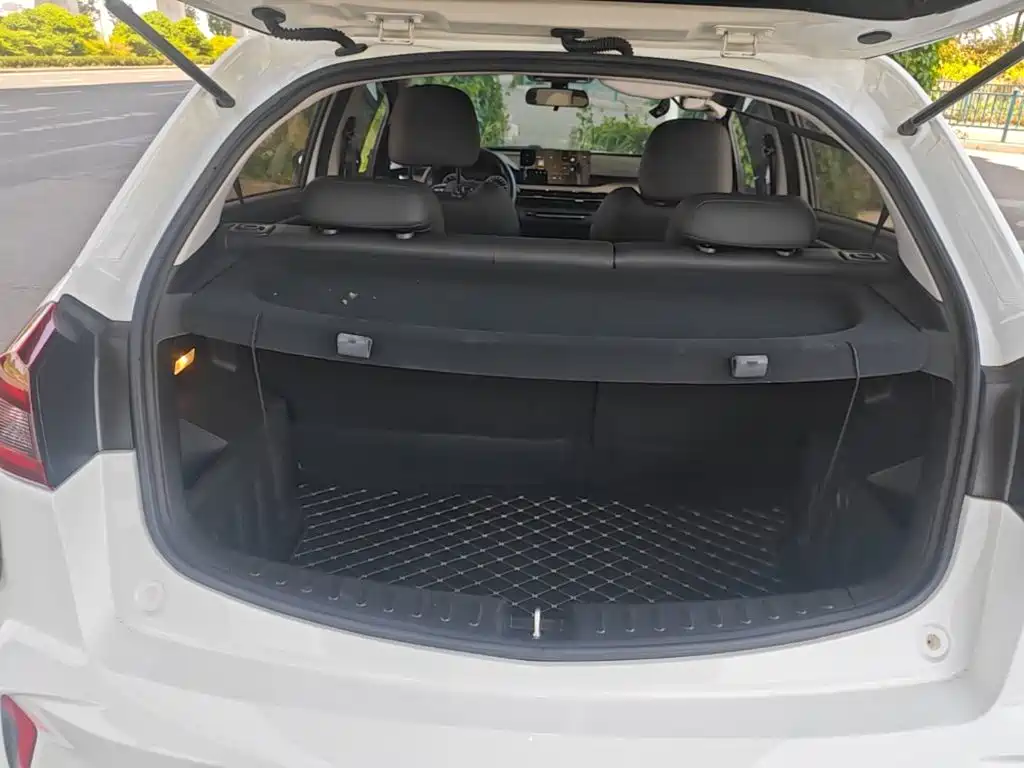 Geely Vision X3 — фото 15