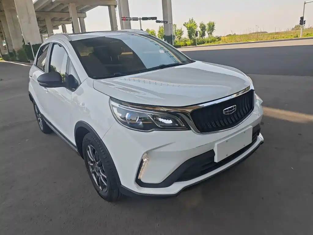 Geely Vision X3 — фото 22
