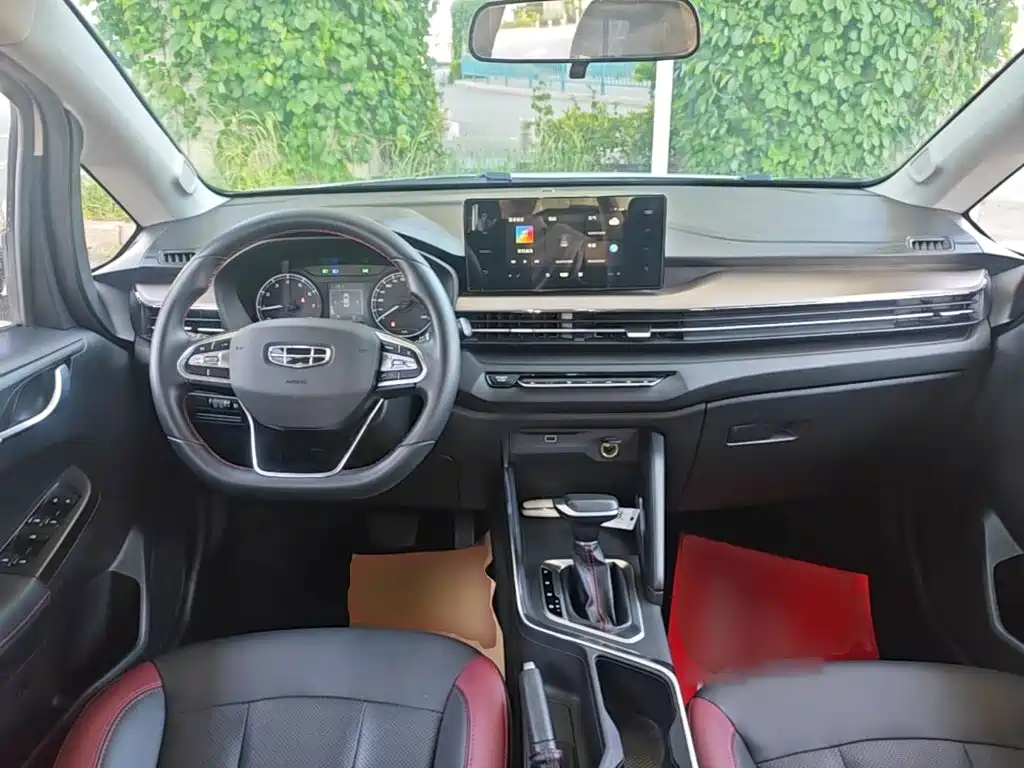 Geely Vision X3 — фото 6