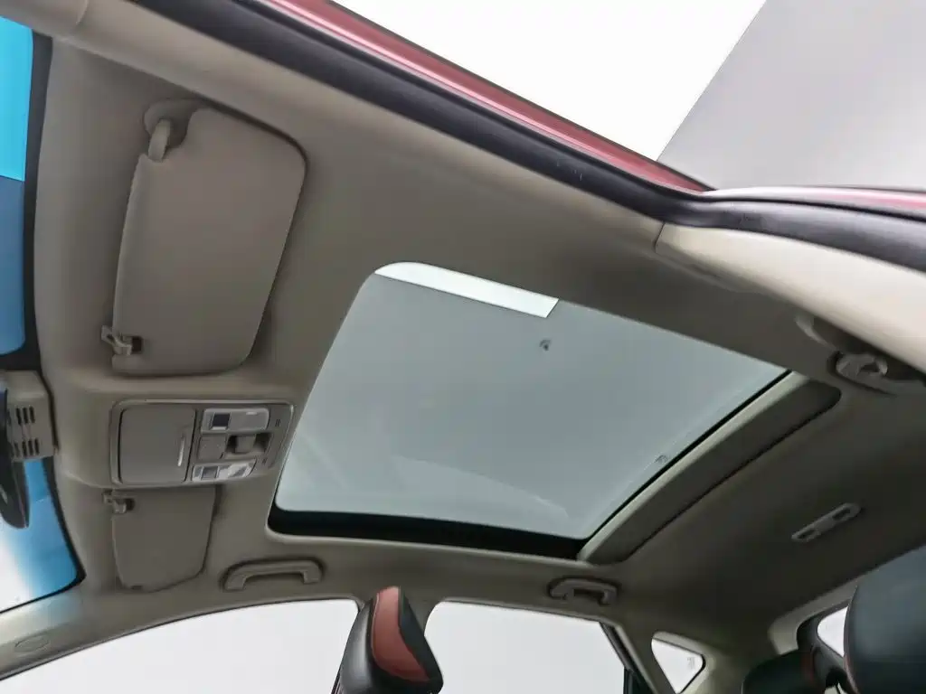 Geely Emgrand GS — фото 14