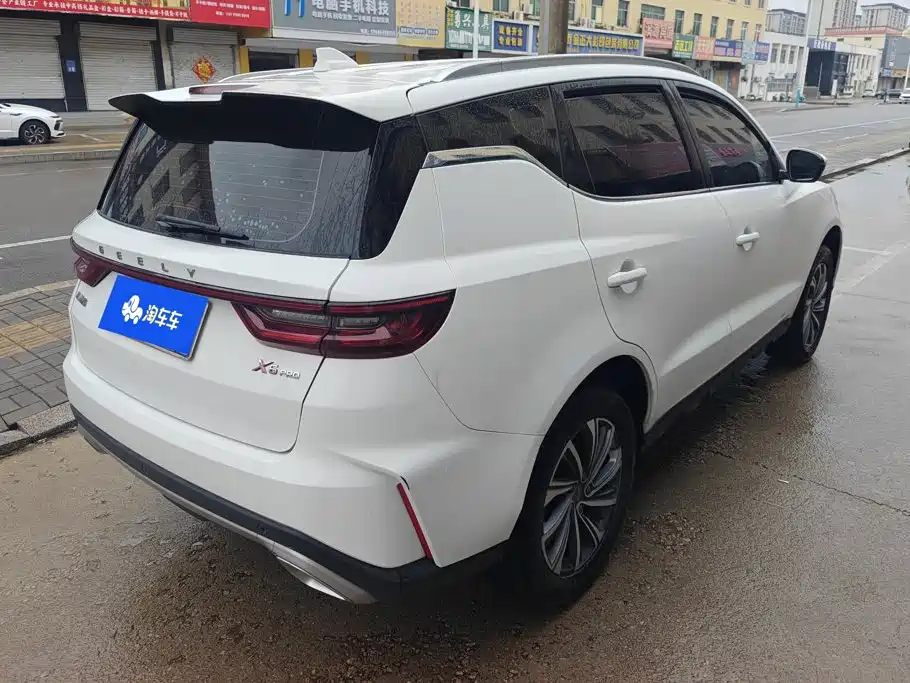 Geely Vision X6 — фото 3