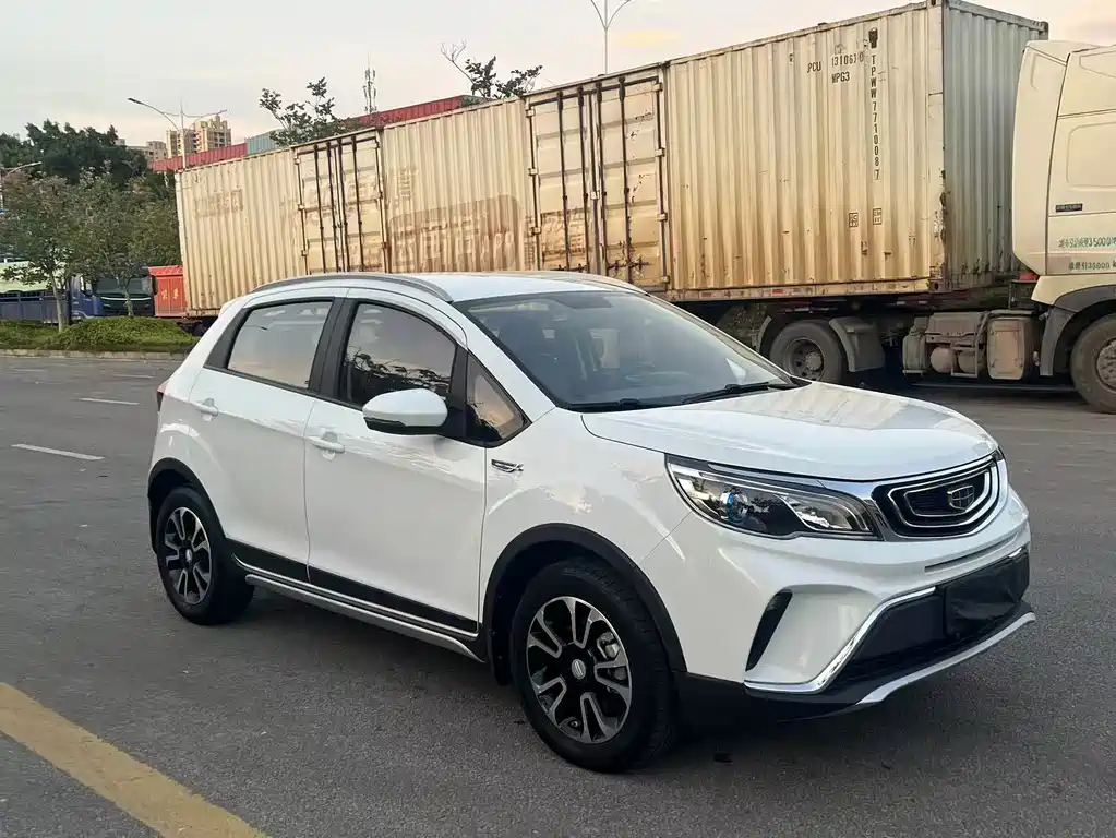 Geely Vision X3 — фото 3