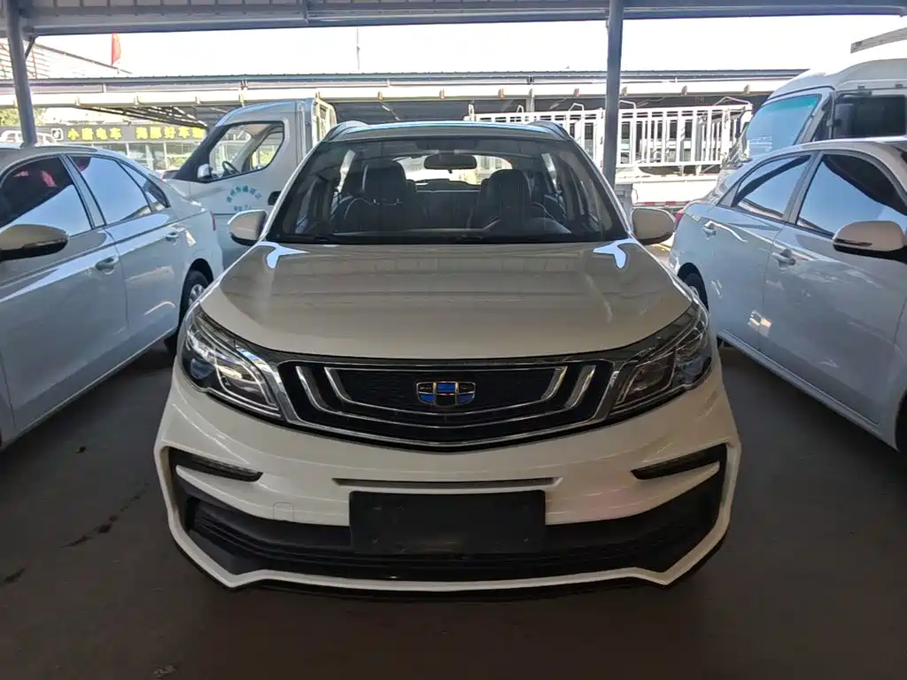 Geely Vision X3 — фото 3