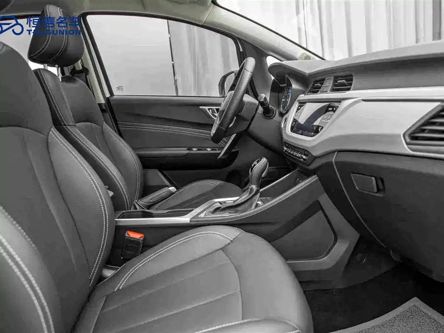 Geely Vision X3 — фото 15