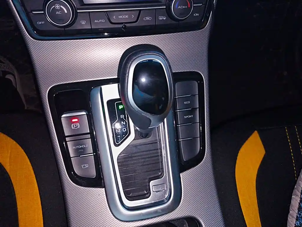Geely Emgrand GS — фото 10
