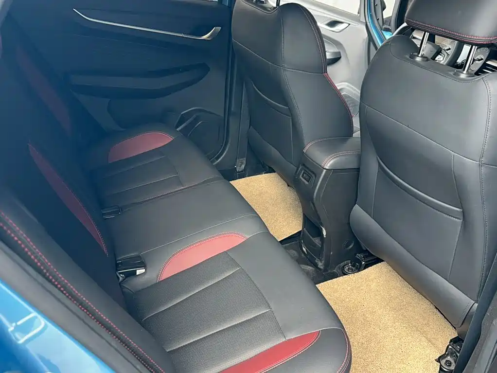 Geely Vision X3 — фото 15