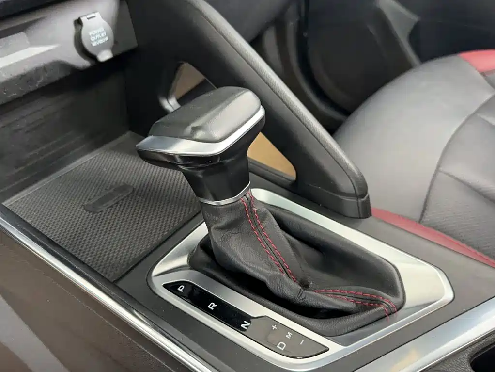 Geely Vision X3 — фото 17