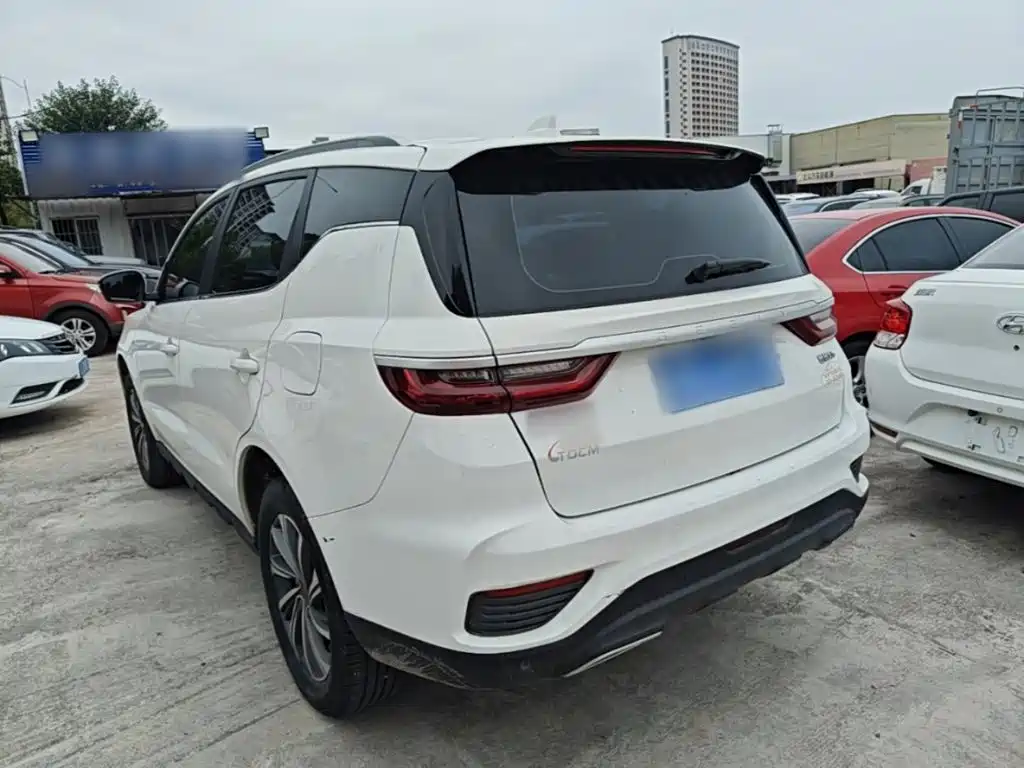 Geely Vision X6 — фото 5