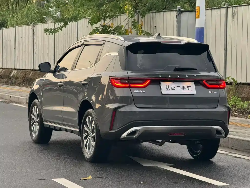 Geely Vision X6 — фото 5
