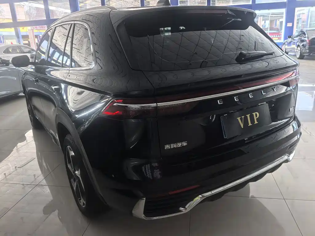 Geely Xingyue L — фото 4