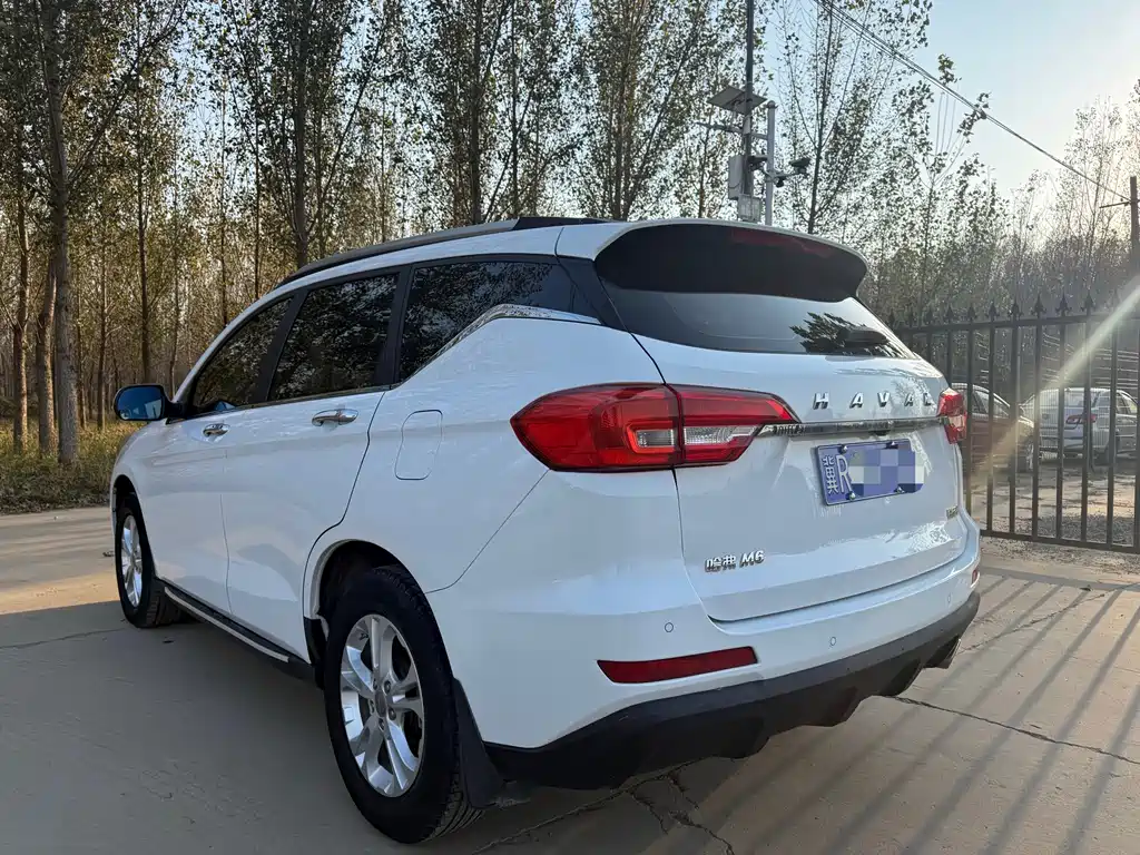 Haval M6 — фото 4