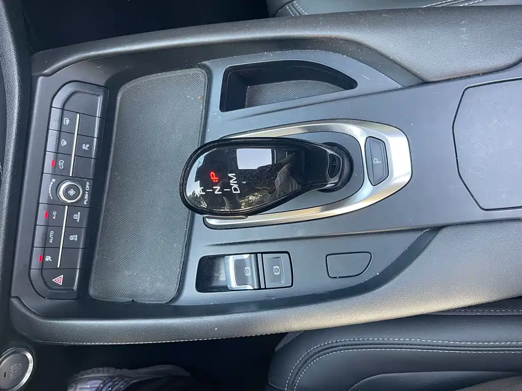 Haval F7 — фото 11