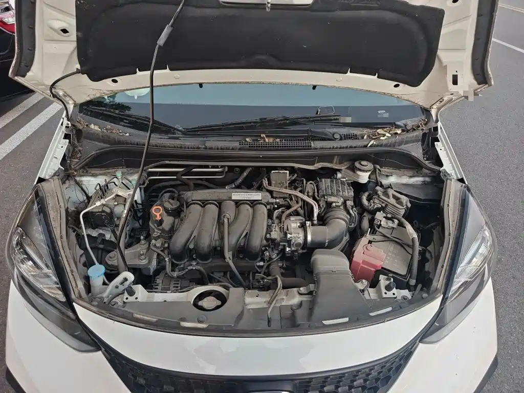 Honda Fit — фото 16