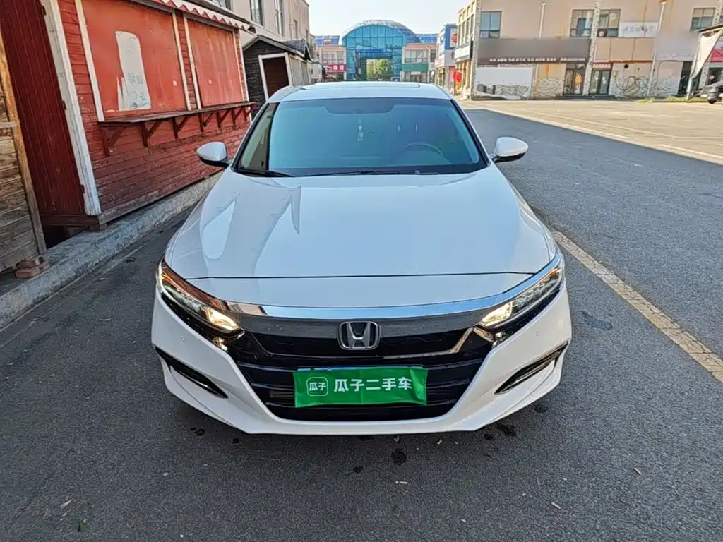 Honda Accord — фото 3