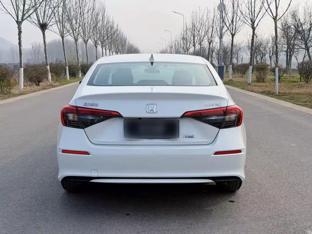Honda Civic — фото 6
