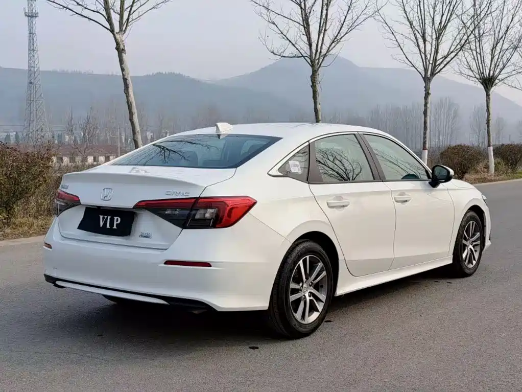 Honda Civic — фото 7