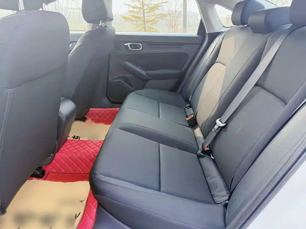 Honda Civic — фото 10