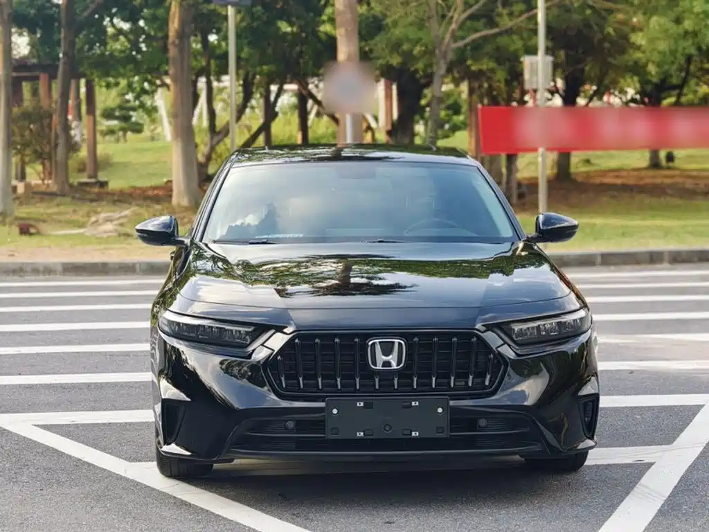 Honda Inspire — фото 3