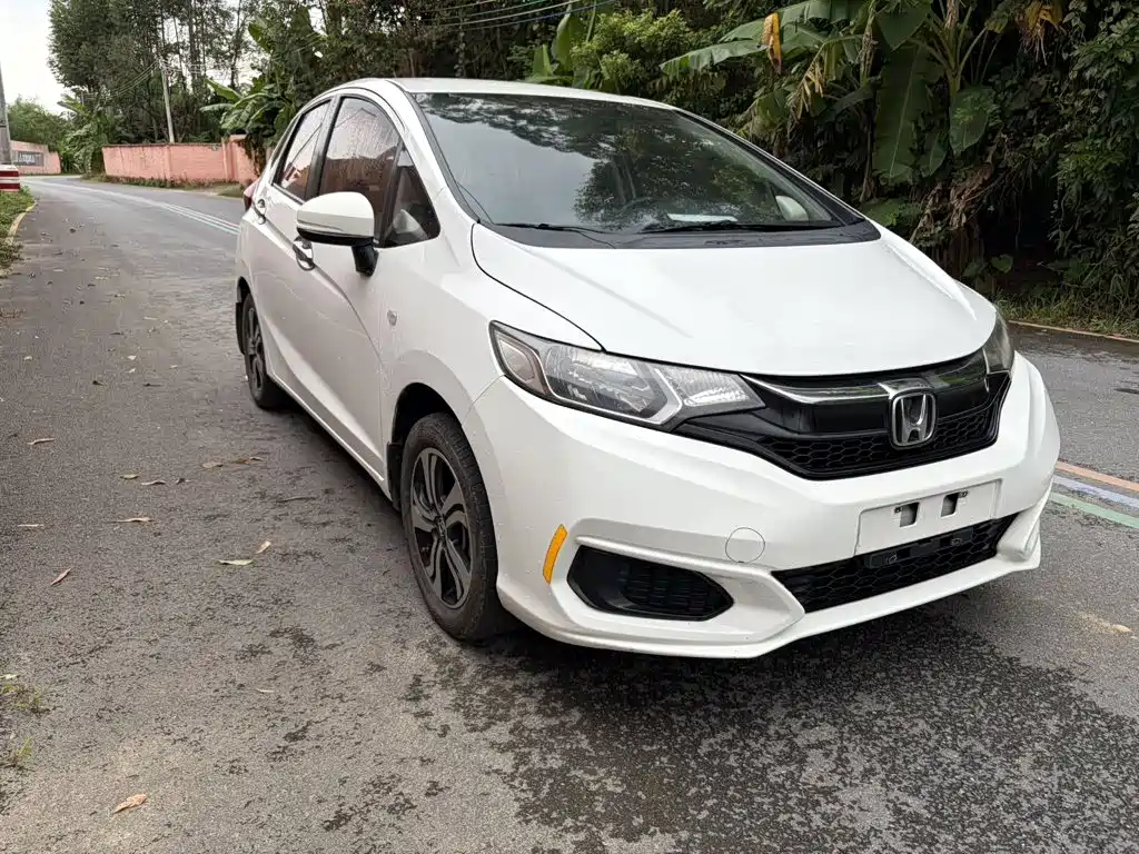 Honda Fit — фото 3