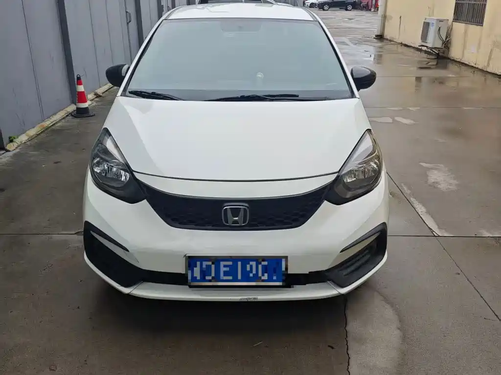 Honda Fit — фото 2