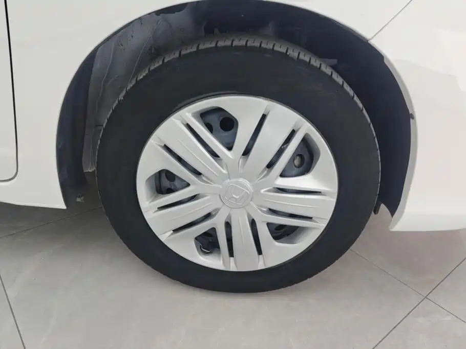 Honda Fit — фото 6