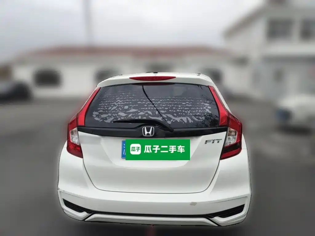 Honda Fit — фото 3