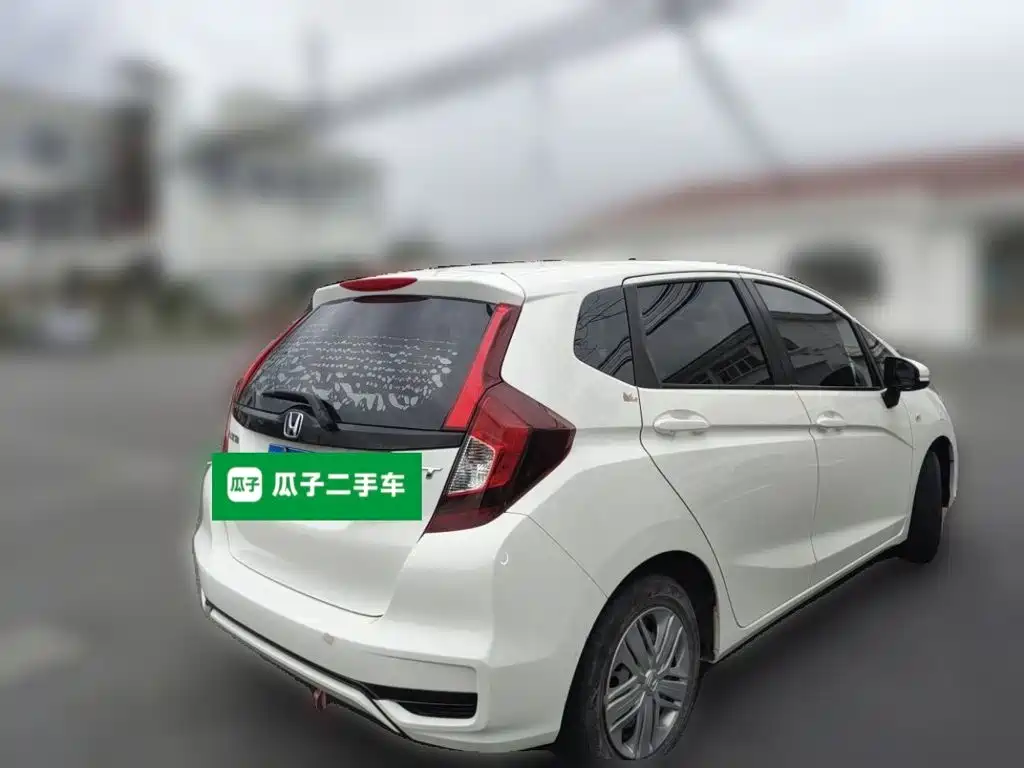 Honda Fit — фото 4