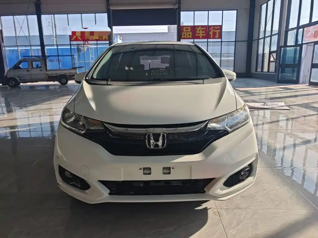 Honda Fit — фото 3