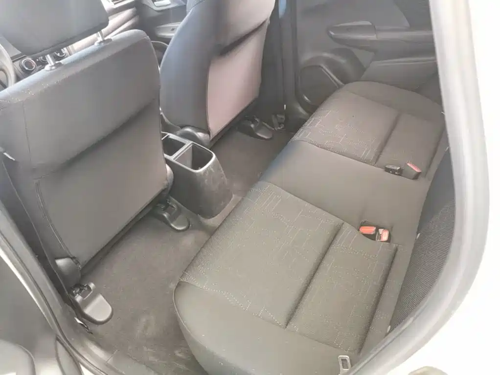 Honda Fit — фото 17