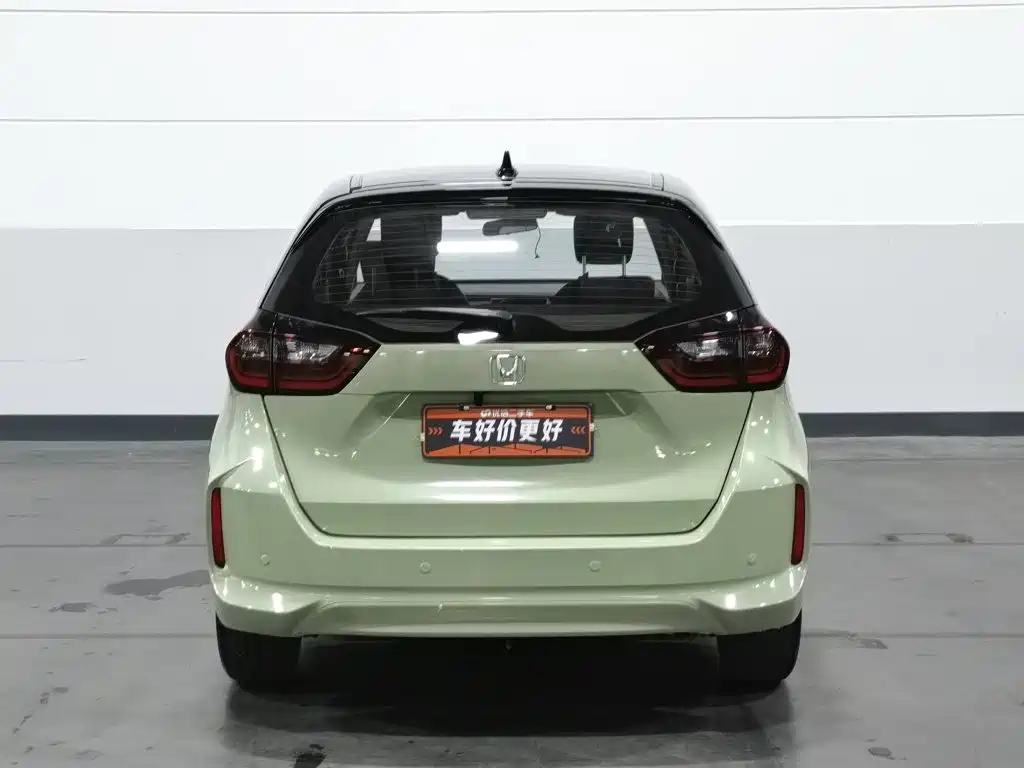 Honda Fit — фото 4