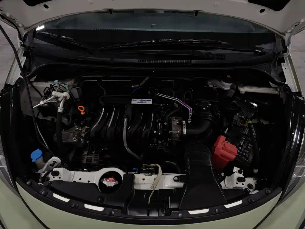 Honda Fit — фото 6