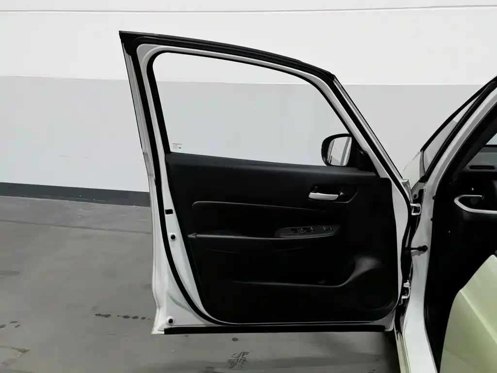 Honda Fit — фото 8