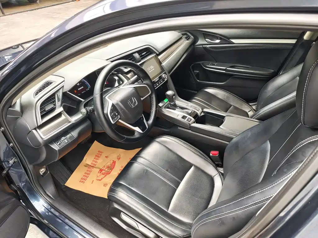 Honda Civic — фото 6